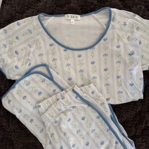 LAKE Pajamas Pima Short-Long Set in Blue Floral Stripe, Size Small, EUC